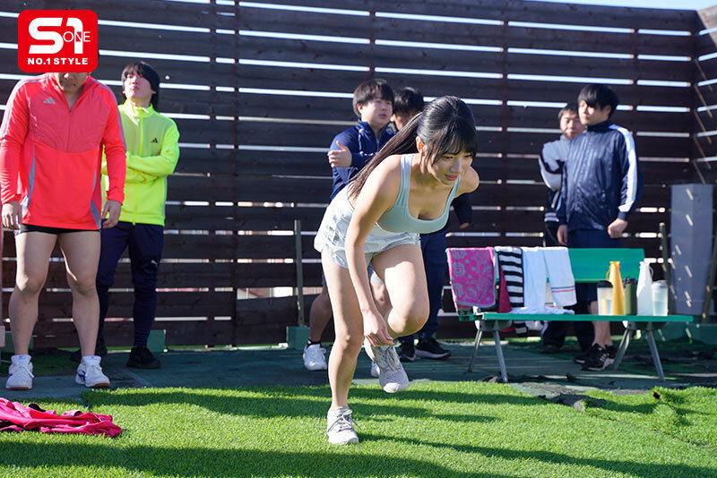 榊原萌が陸上選手から顔射性処理係へ転身｜スレンダー美少女の衝撃作品（snos00273）H動画